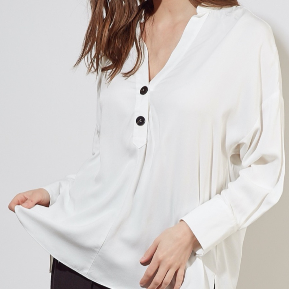 MUSTARDSEED IVORY WOVEN TOP (NWOT)